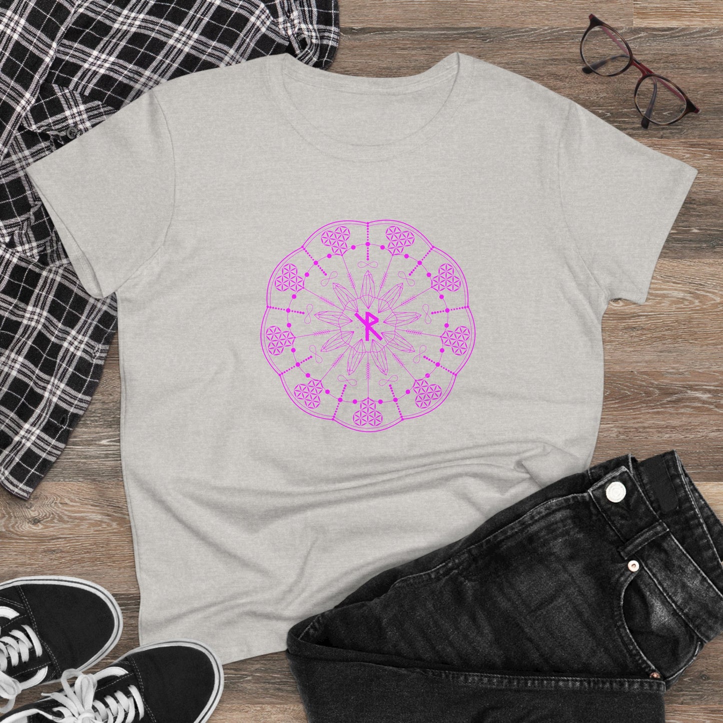 Spellcaster Women's Easy Tee - Love