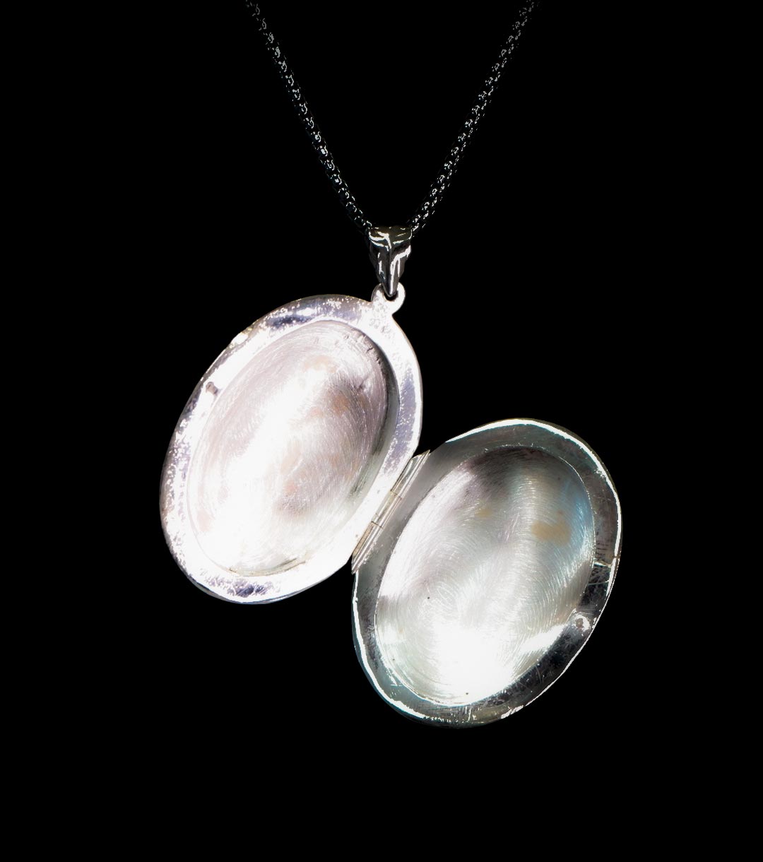 Scottish Masonic Locket in 925 Silver with Leather & Silver Necklace