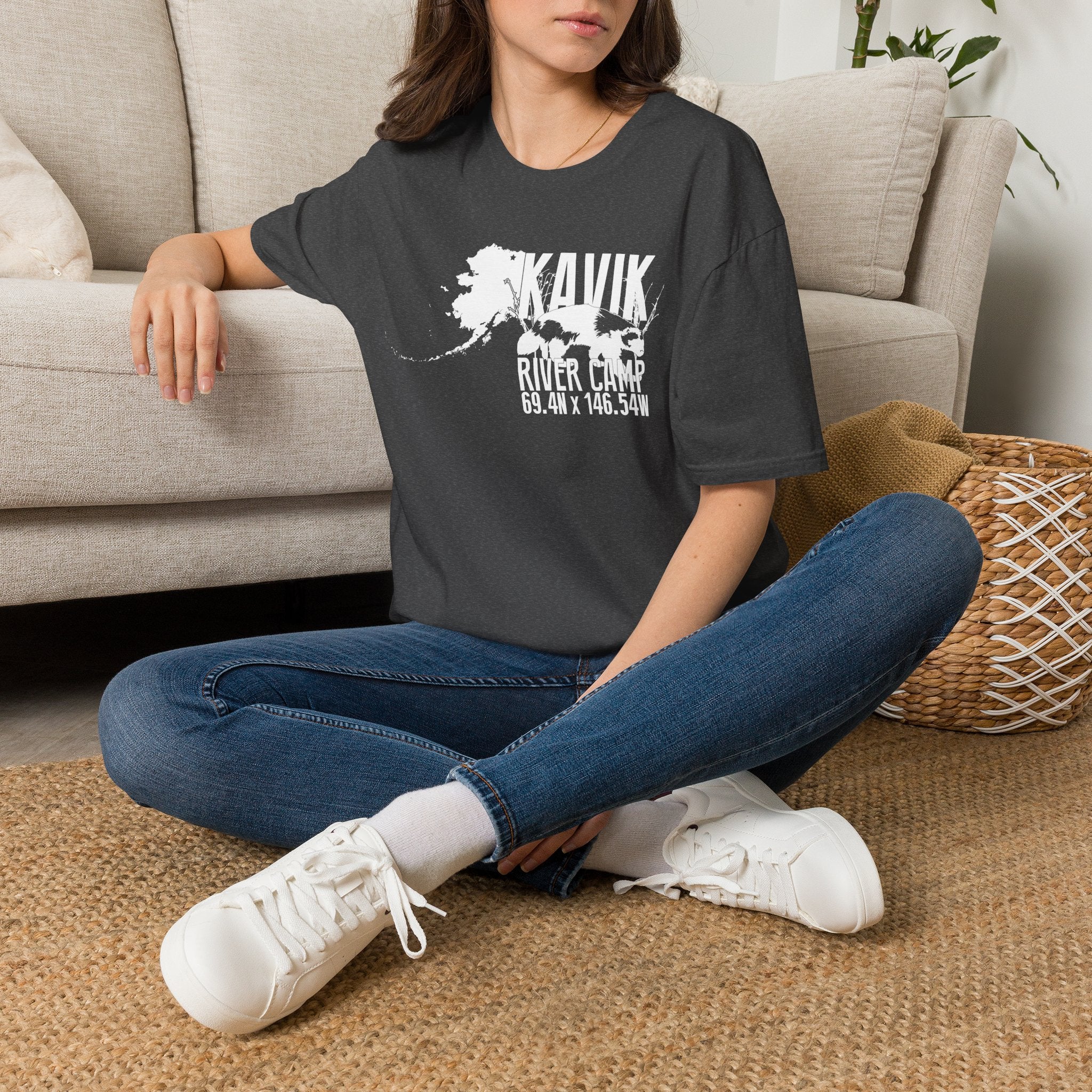 Sue's Kavik Logo Unisex T-Shirt - Australia