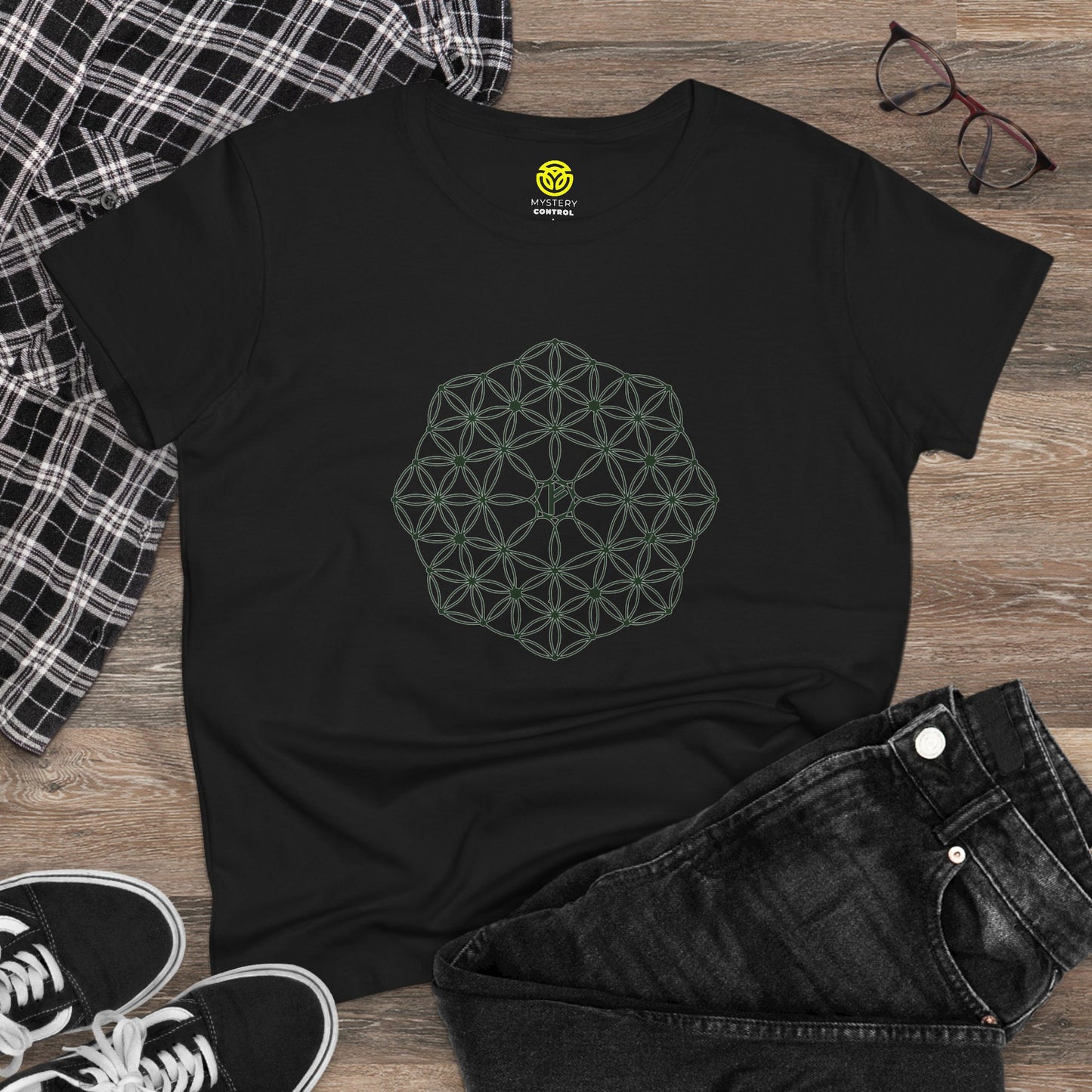 Spellcaster Women's Easy Tee - Wealth