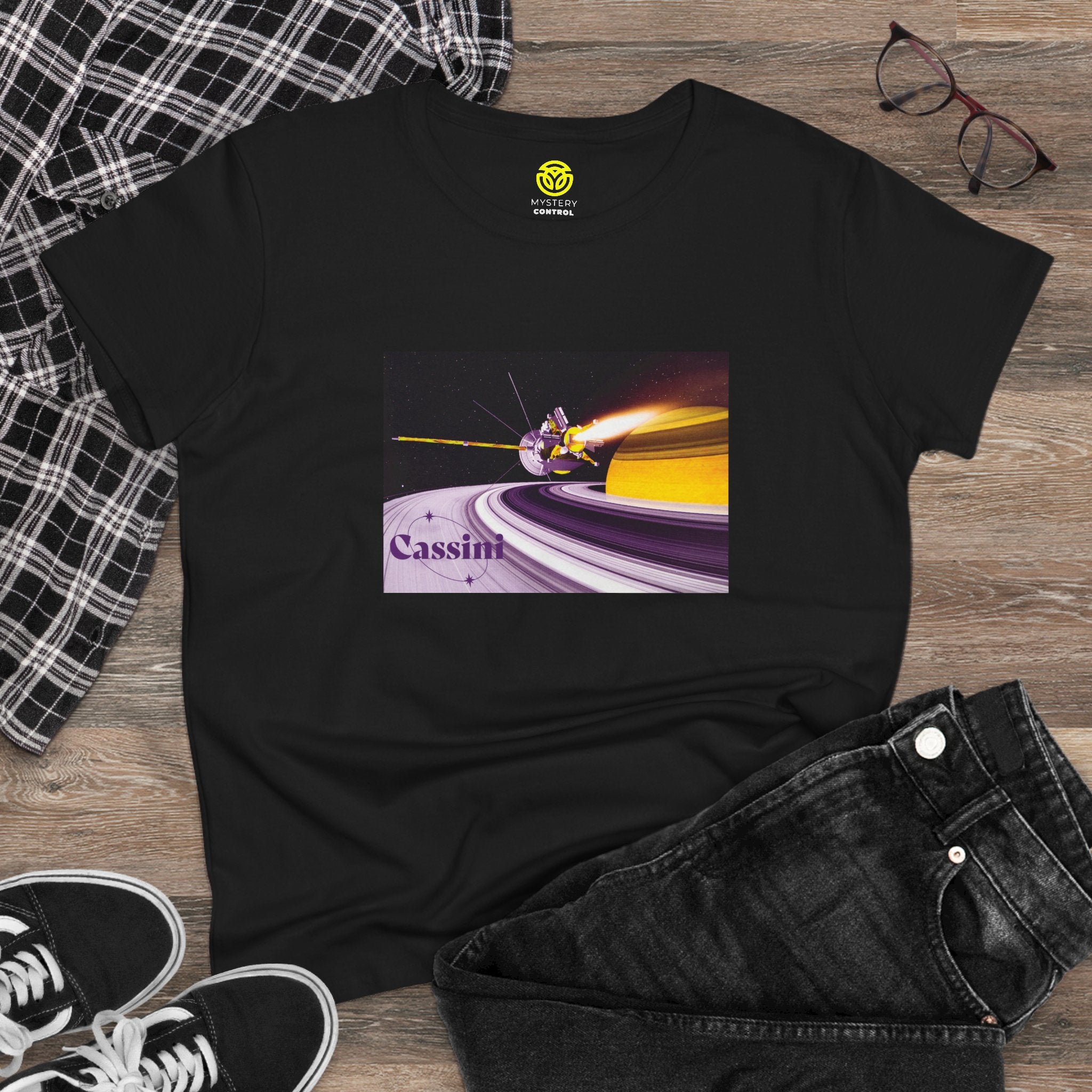 Orbiting Saturn Women's Easy Tee - Space Exploration