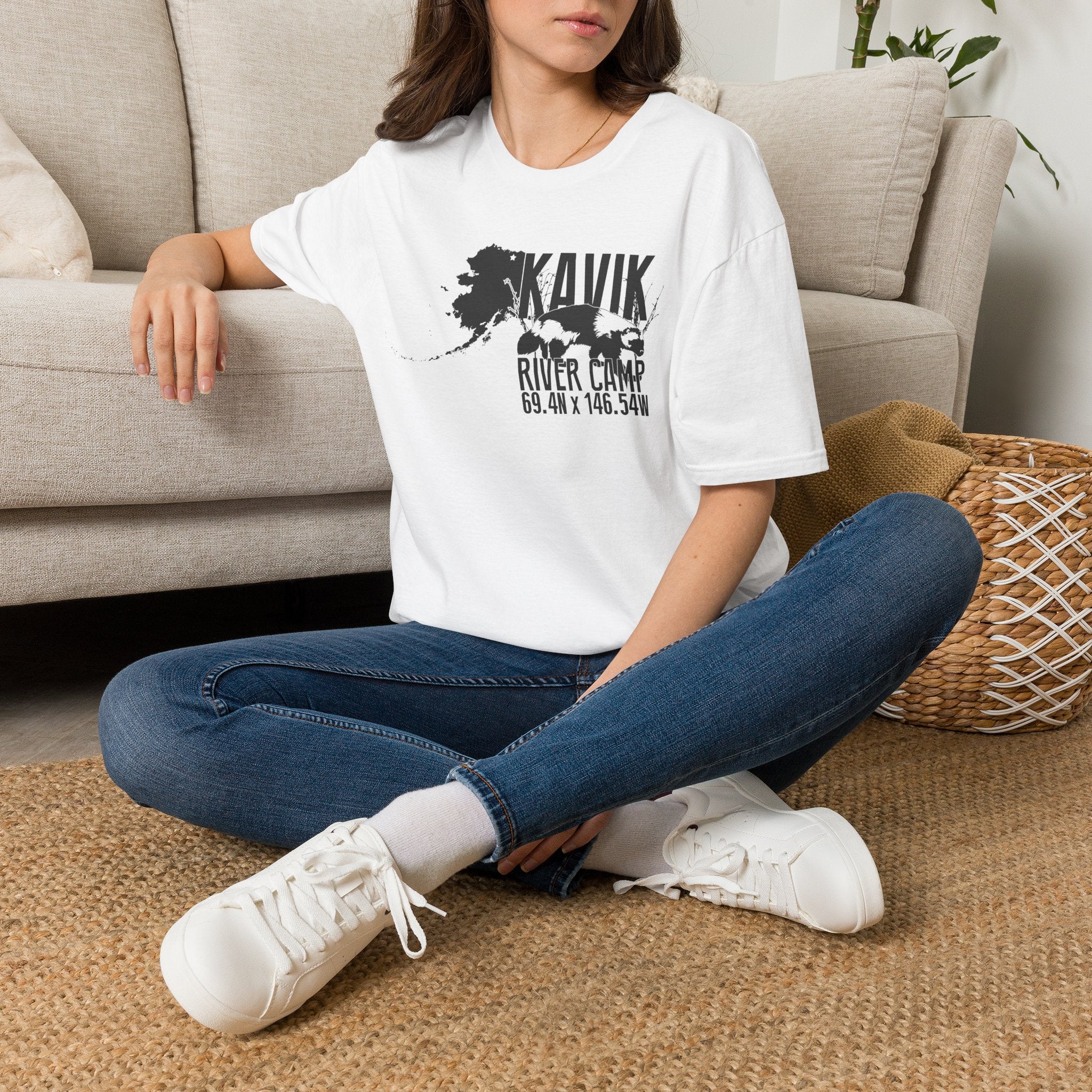 Sue's Kavik Logo Unisex T-Shirt - Australia