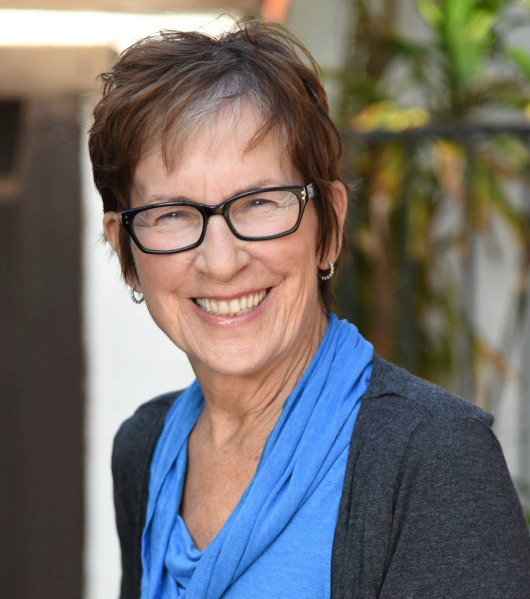 Mother Load A Memoir of Addiction, Gun Violence and Finding a Life of Purpose by Wendy Adamson - Paperback