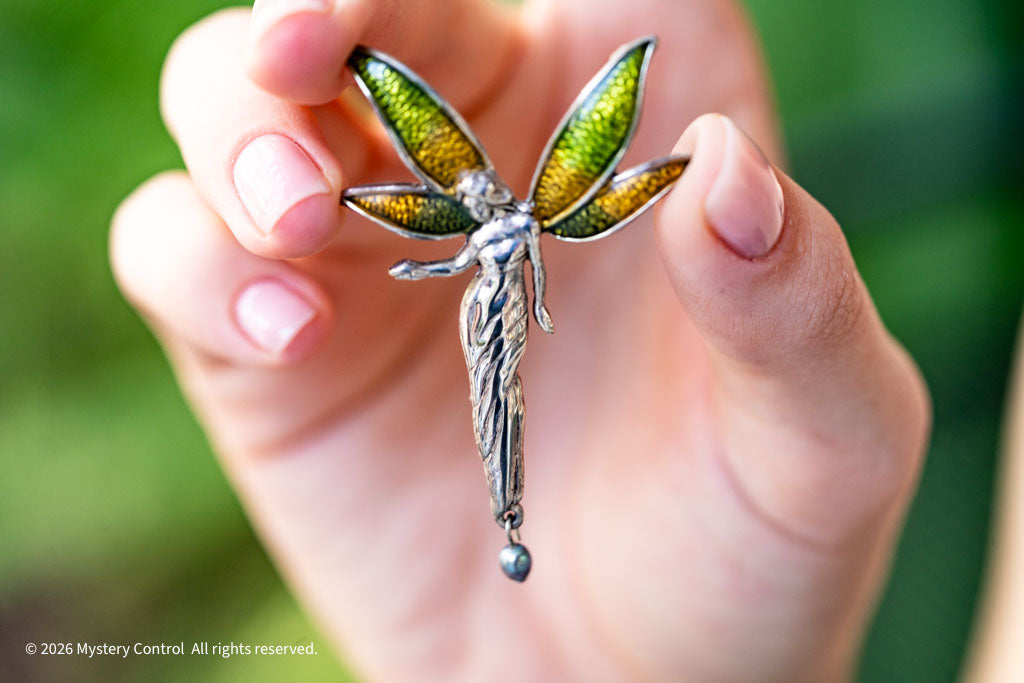 Liz Claiborne Fairycore Brooch