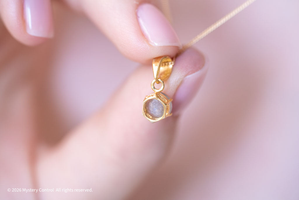 Labradorite Tiny Charm Necklace