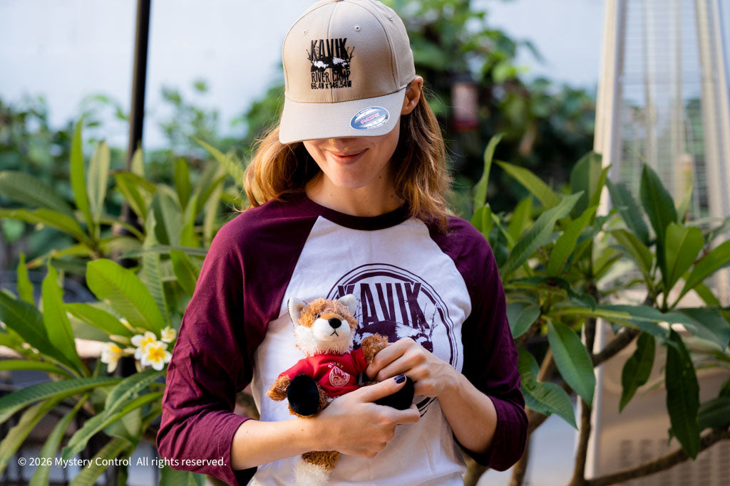 Slinky the Fox Plushie w/ Kavik River Camp Tee