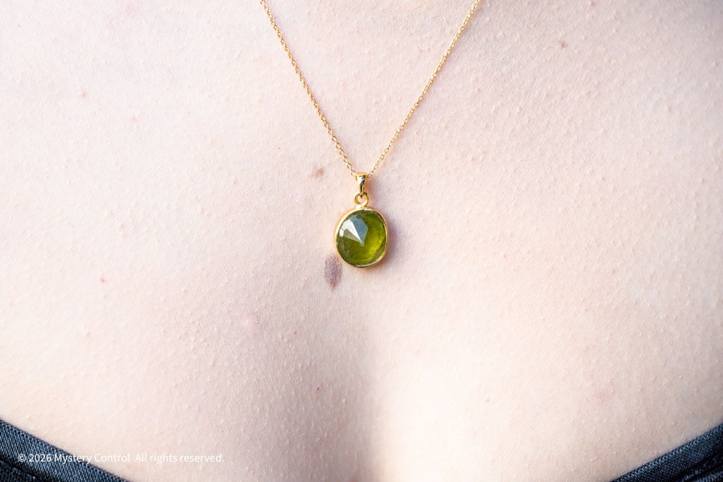 Peridot "Cleopatra" Pendant Necklace