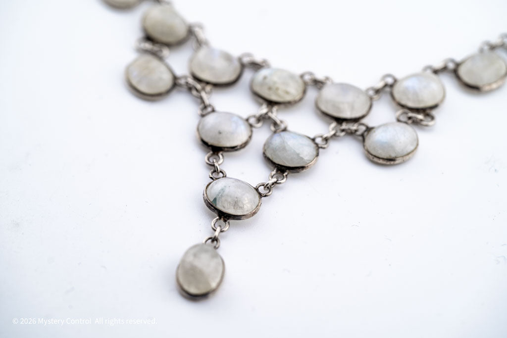 Edwardian Rainbow Moonstone Necklace