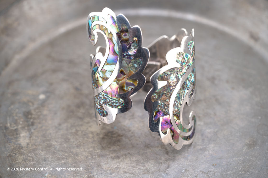 Los Ballesteros Sterling Silver Abalone Cuff Clamper Bracelet