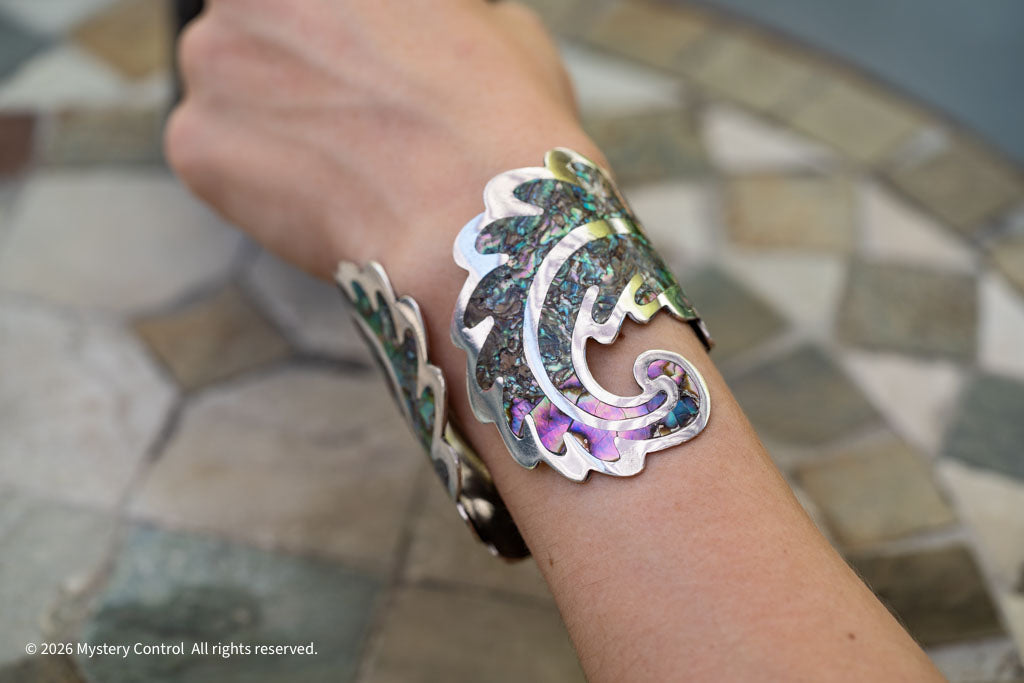 Los Ballesteros Sterling Silver Abalone Cuff Clamper Bracelet