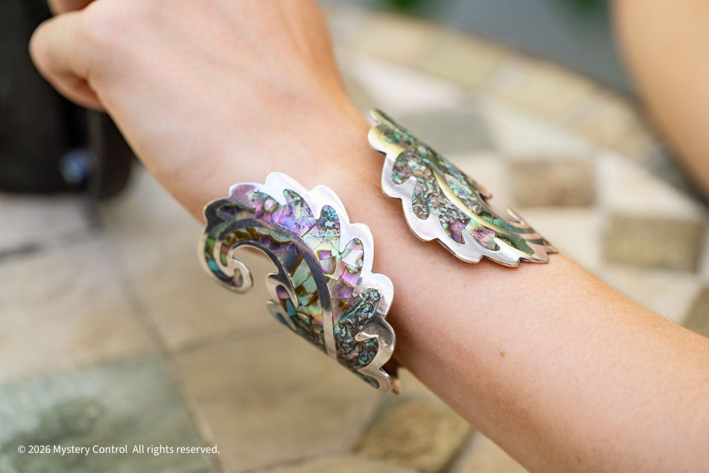 Los Ballesteros Sterling Silver Abalone Cuff Clamper Bracelet