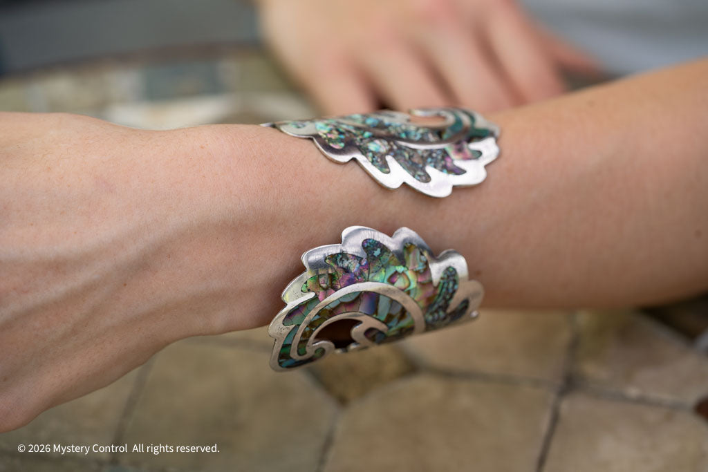Los Ballesteros Sterling Silver Abalone Cuff Clamper Bracelet