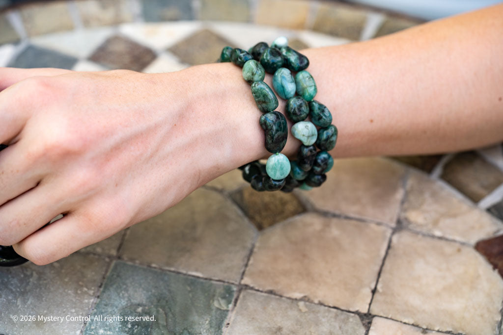 Polished Emerald Bracelet