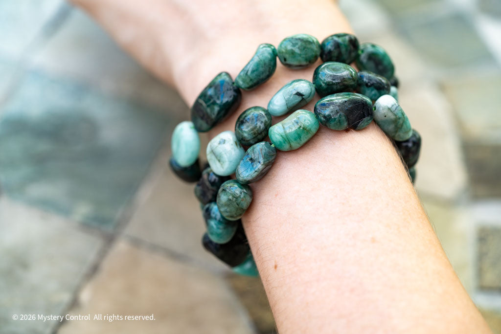 Polished Emerald Bracelet