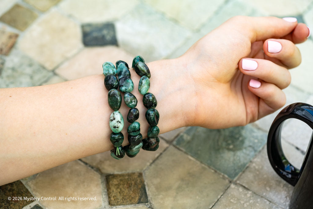 Polished Emerald Bracelet