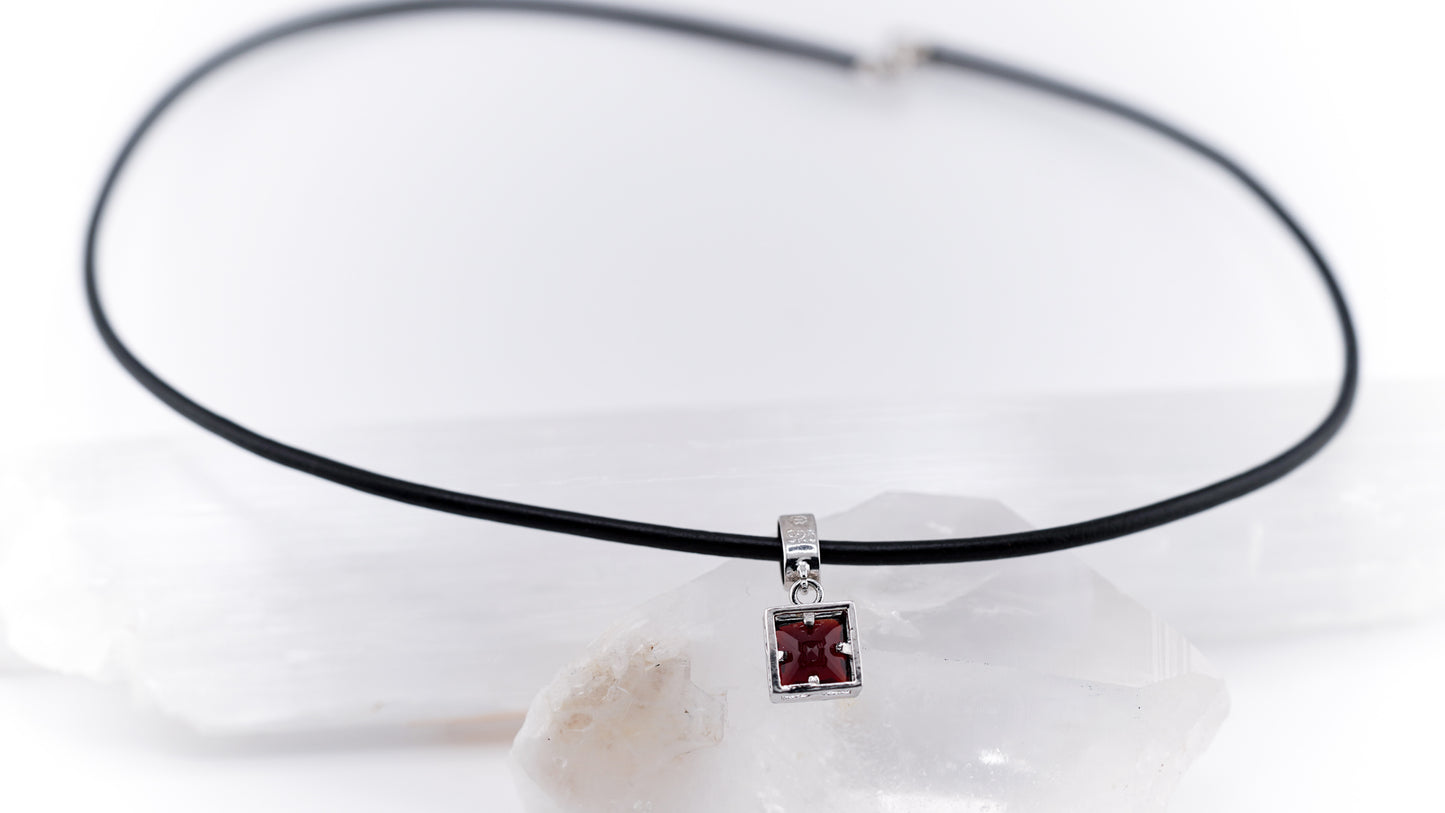 Garnet & 925 Silver Square "Dice" 80's Pendant and Black Leather Necklace