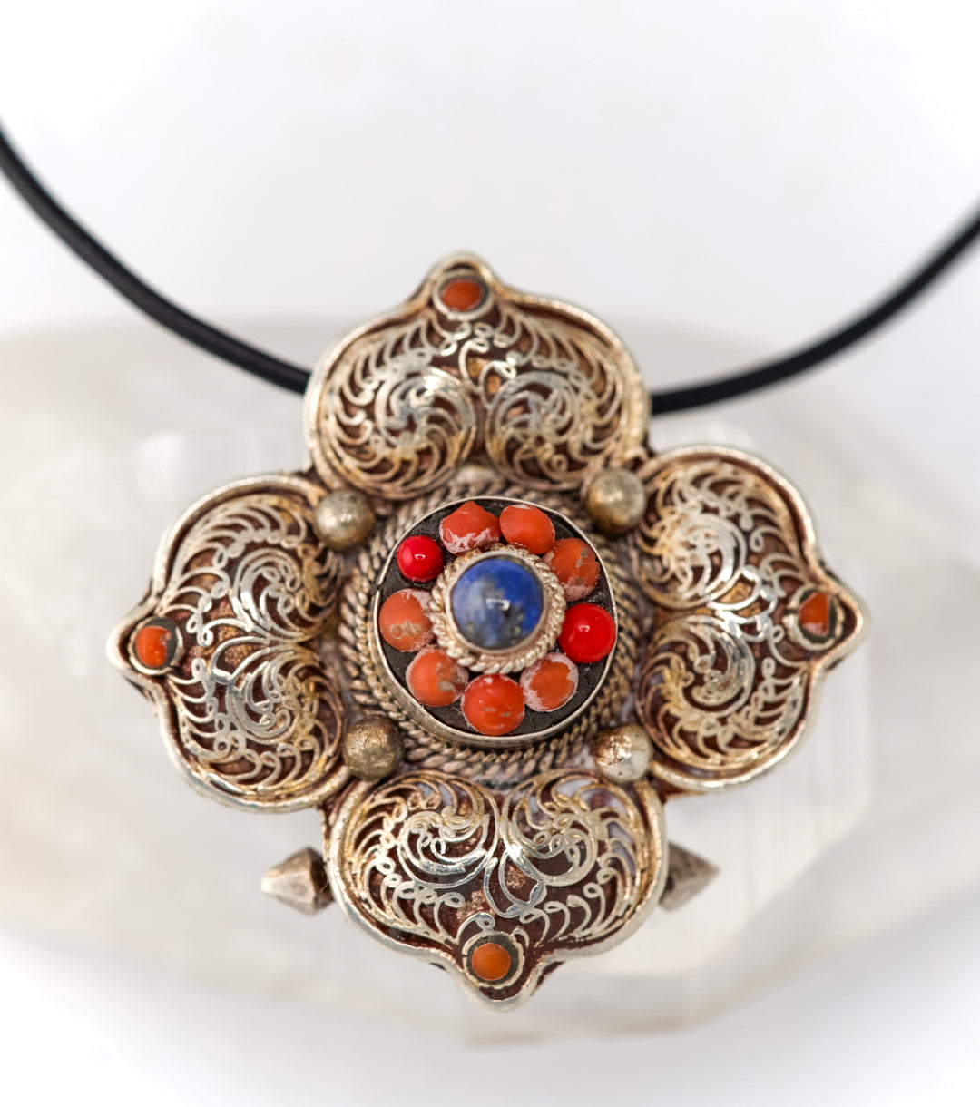 Tibetan Gau Box Necklace in 925 Silver