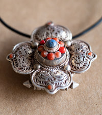 Tibetan Gau Box Necklace in 925 Silver