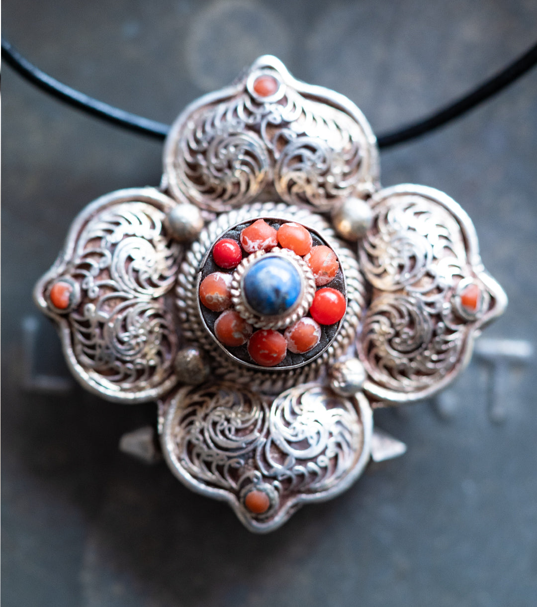 Tibetan Gau Box Necklace in 925 Silver