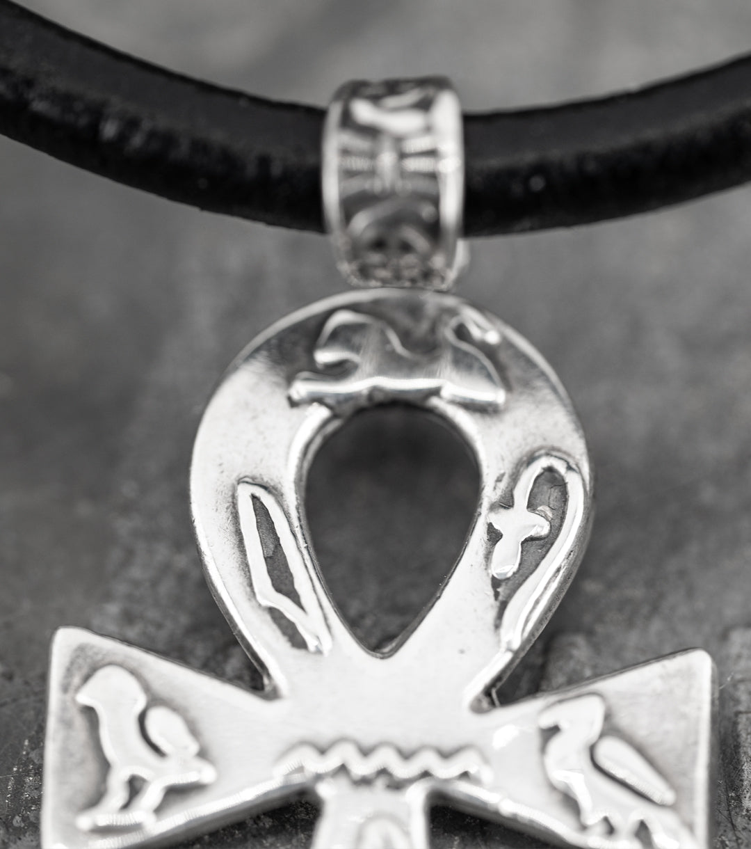 Queen of Egypt Ankh Necklace in 925 Silver and Black Leather
