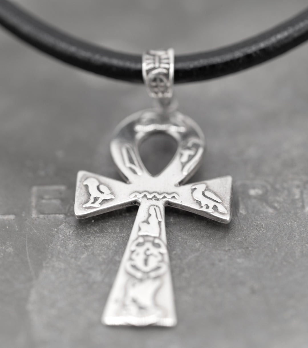 Queen of Egypt Ankh Necklace in 925 Silver and Black Leather