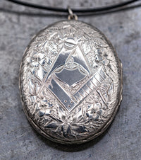 Scottish Masonic Locket in 925 Silver with Leather & Silver Necklace