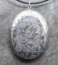 Scottish Masonic Locket in 925 Silver with Leather & Silver Necklace